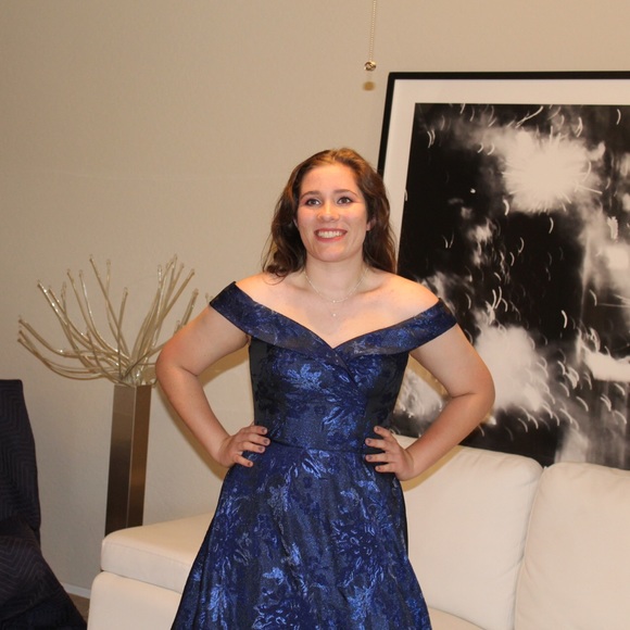 Blue Prom gown - Picture 2 of 3